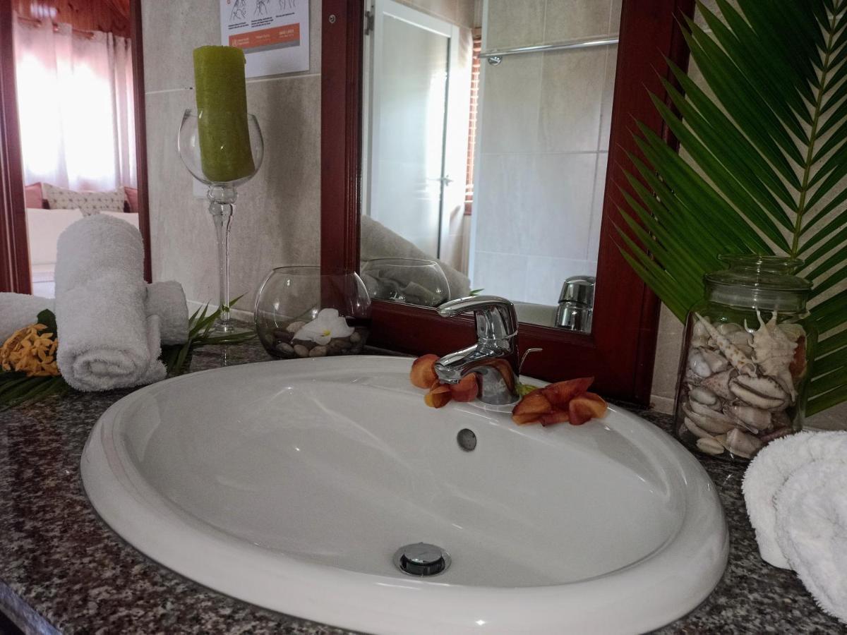 Appartement Badamier Self-Catering à La Digue  Extérieur photo