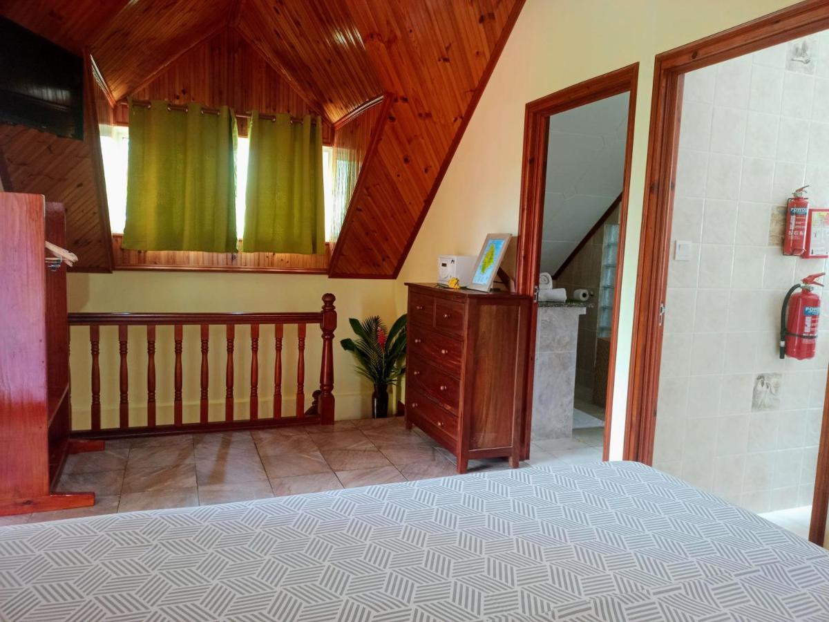Appartement Badamier Self-Catering à La Digue  Extérieur photo