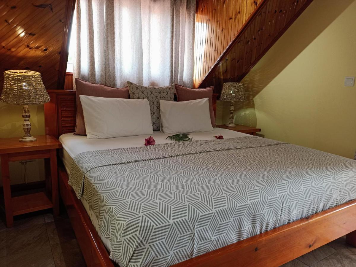 Appartement Badamier Self-Catering à La Digue  Extérieur photo