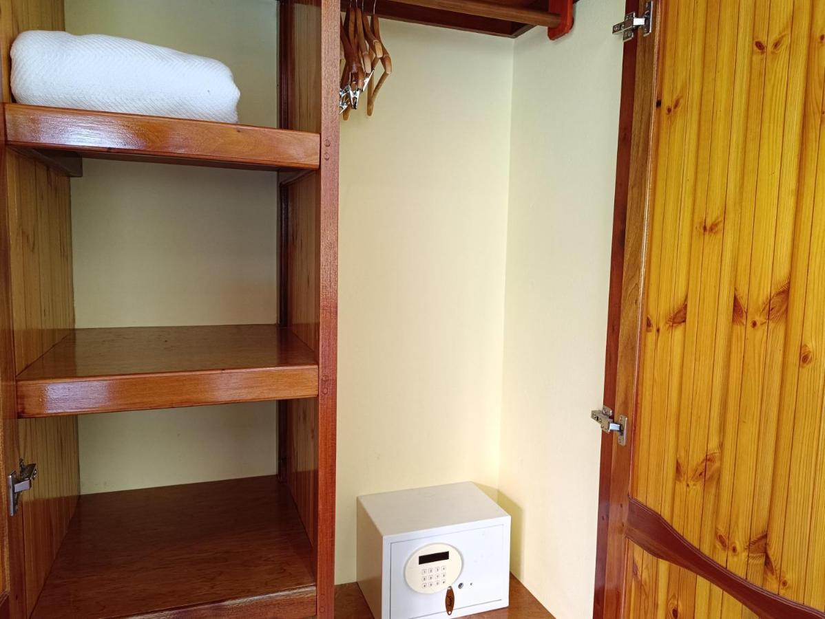 Appartement Badamier Self-Catering à La Digue  Extérieur photo